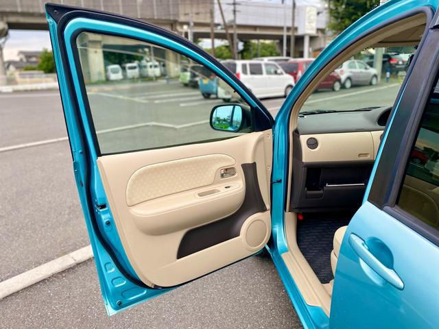 Thumbnail:  TOYOTA SIENTA 2007