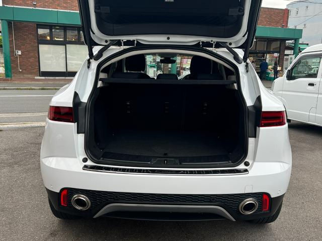 थंबनेल: JAGUAR E PACE 2020/2 S 200PS STOCK ID #SM1404