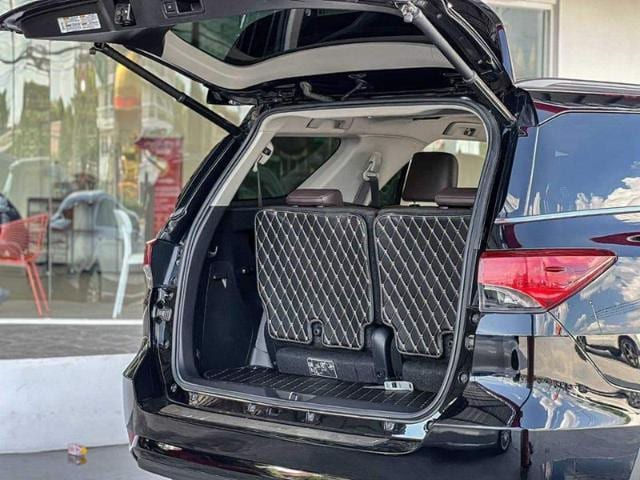 Minijatura: TOYOTA FORTUNER 2019 