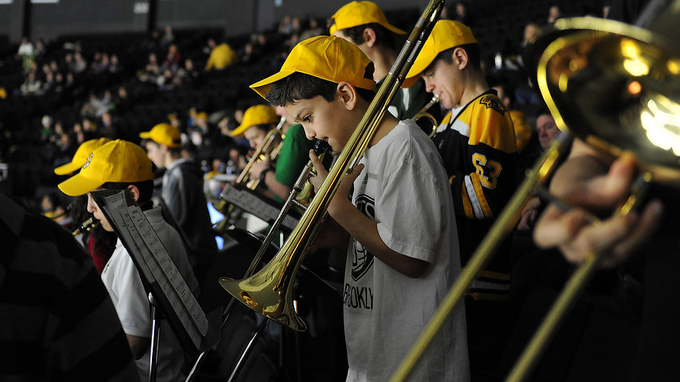 GROUPS_BandPerformance.jpg