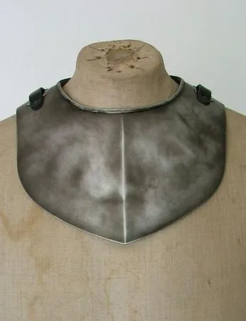 Small Gorget