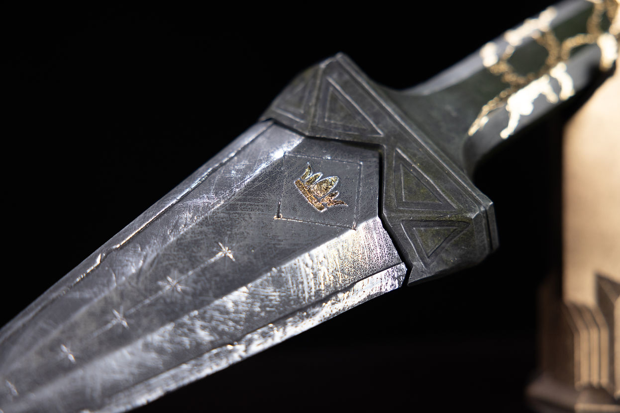Durin Dagger 3.jpg