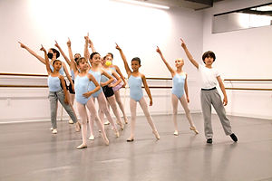 Kids professional ballet school students in Musical Theatre class