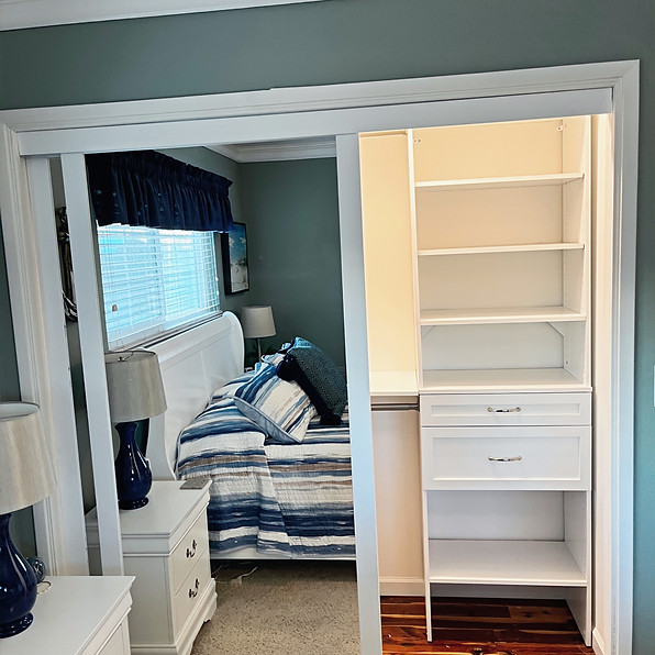 modern organizers closet updrade_edited.