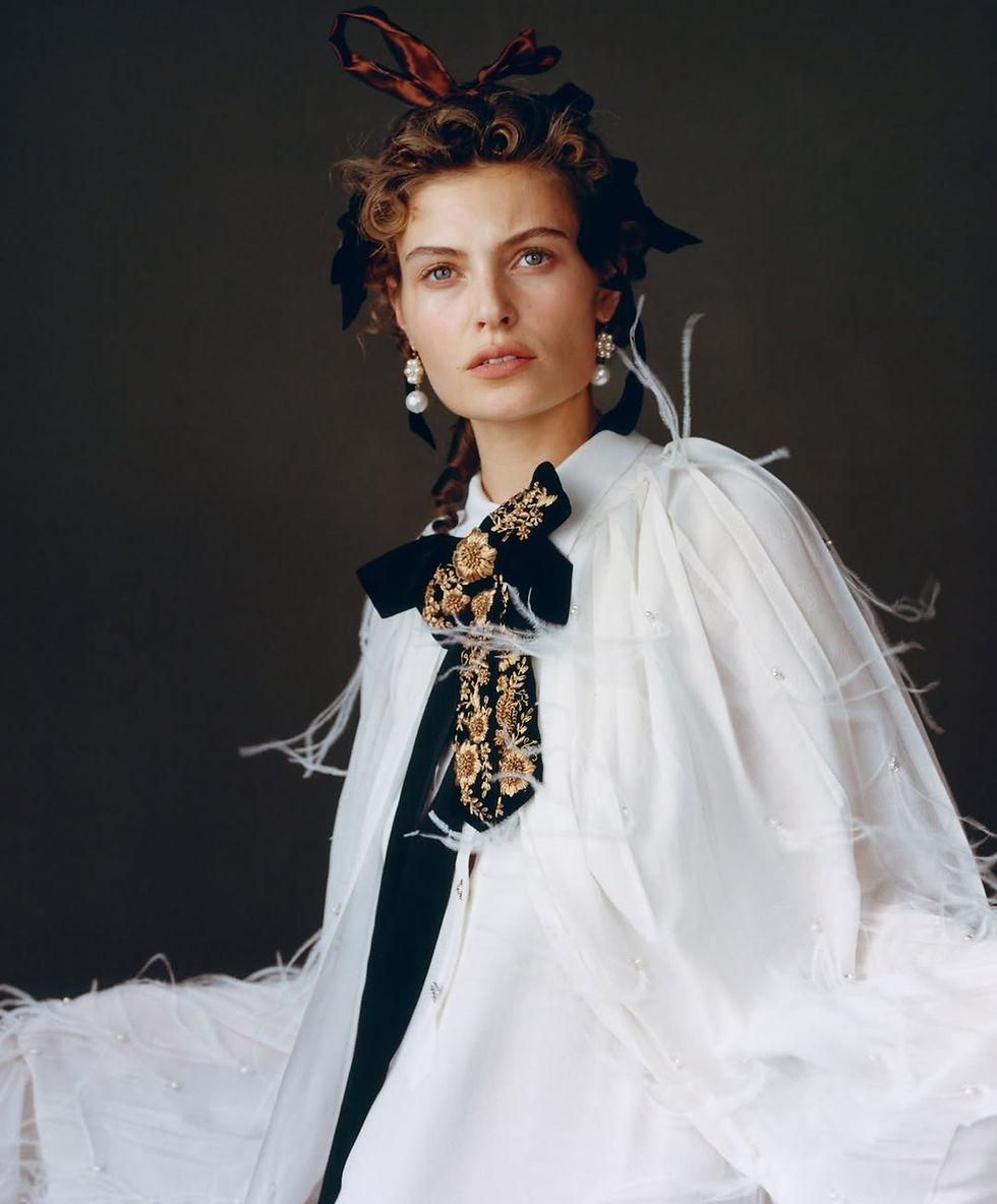 An opulent symphony of texture and color calls to mind the energy of the Renaissance.__Pho