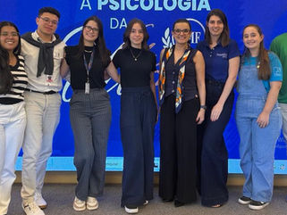 Equipe do Projeto Despertando a Formação Inteligente por meio da Leitura recebe aprendizado em literatura infantil