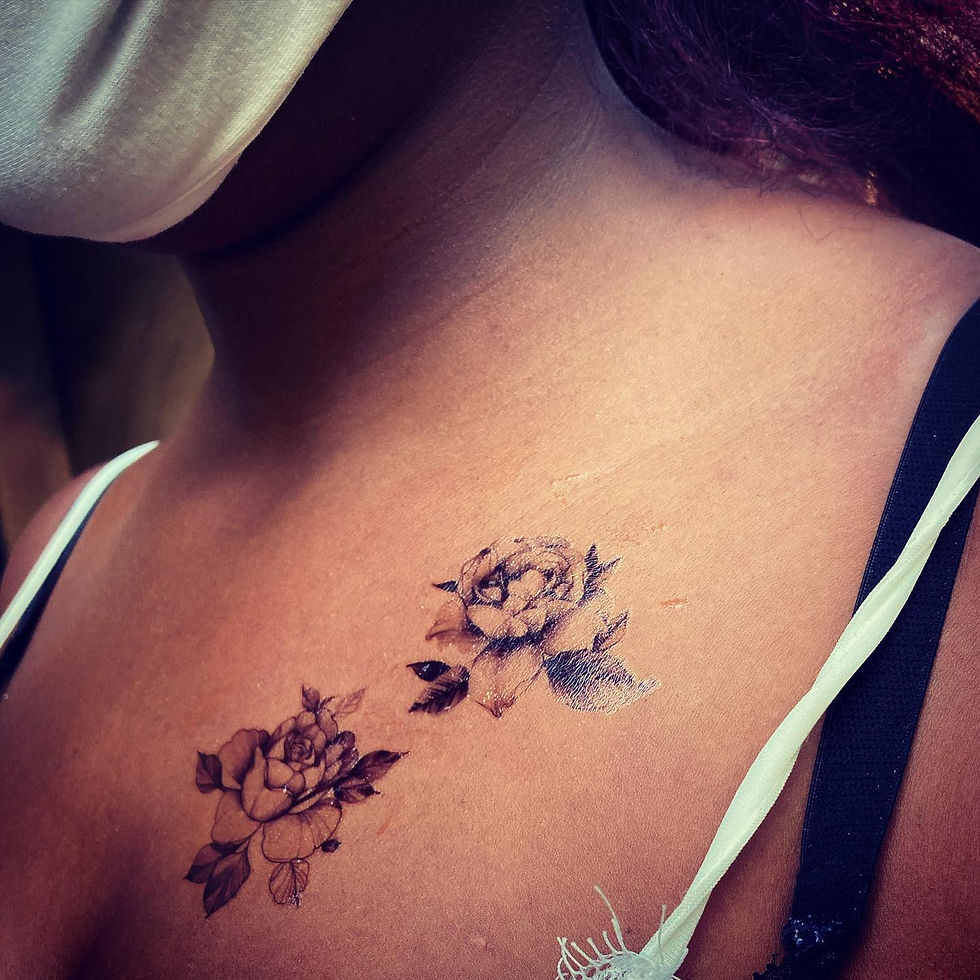 Miniature : Black flowers