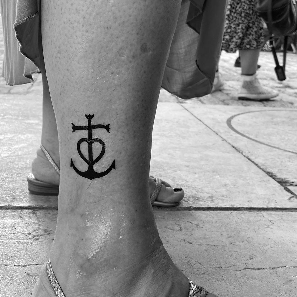 Miniature : La Boîte à Tattoos Camarguaise