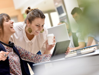 5 steps to creating happiness in your workplace