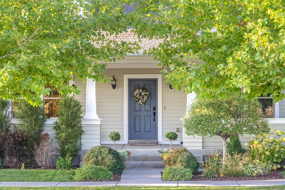 go sandpoint real estate