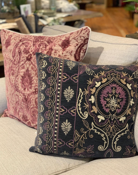 Meadowbrook-furniture-Sandpoint.png