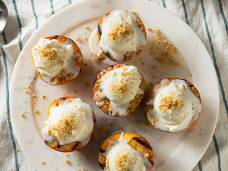 GRILLED PEACHES & CREAM