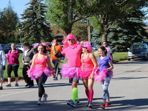 September 28, 2017 - Boobs 'n Beer!