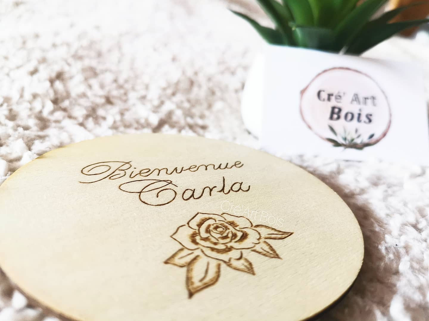 Carte "Bienvenue" en Bois - Personnalisable