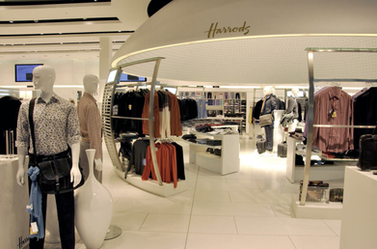 HARRODS LHR 2