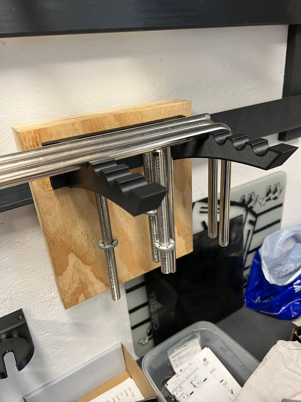 Thumbnail: Universalstützen Wallmount