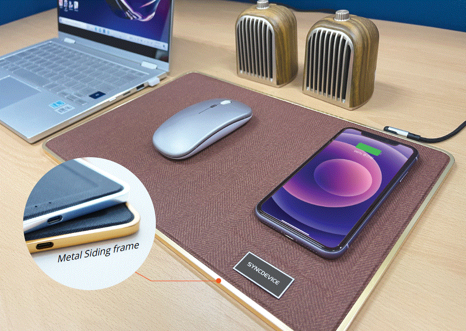 Mouse Pad-1.GIF