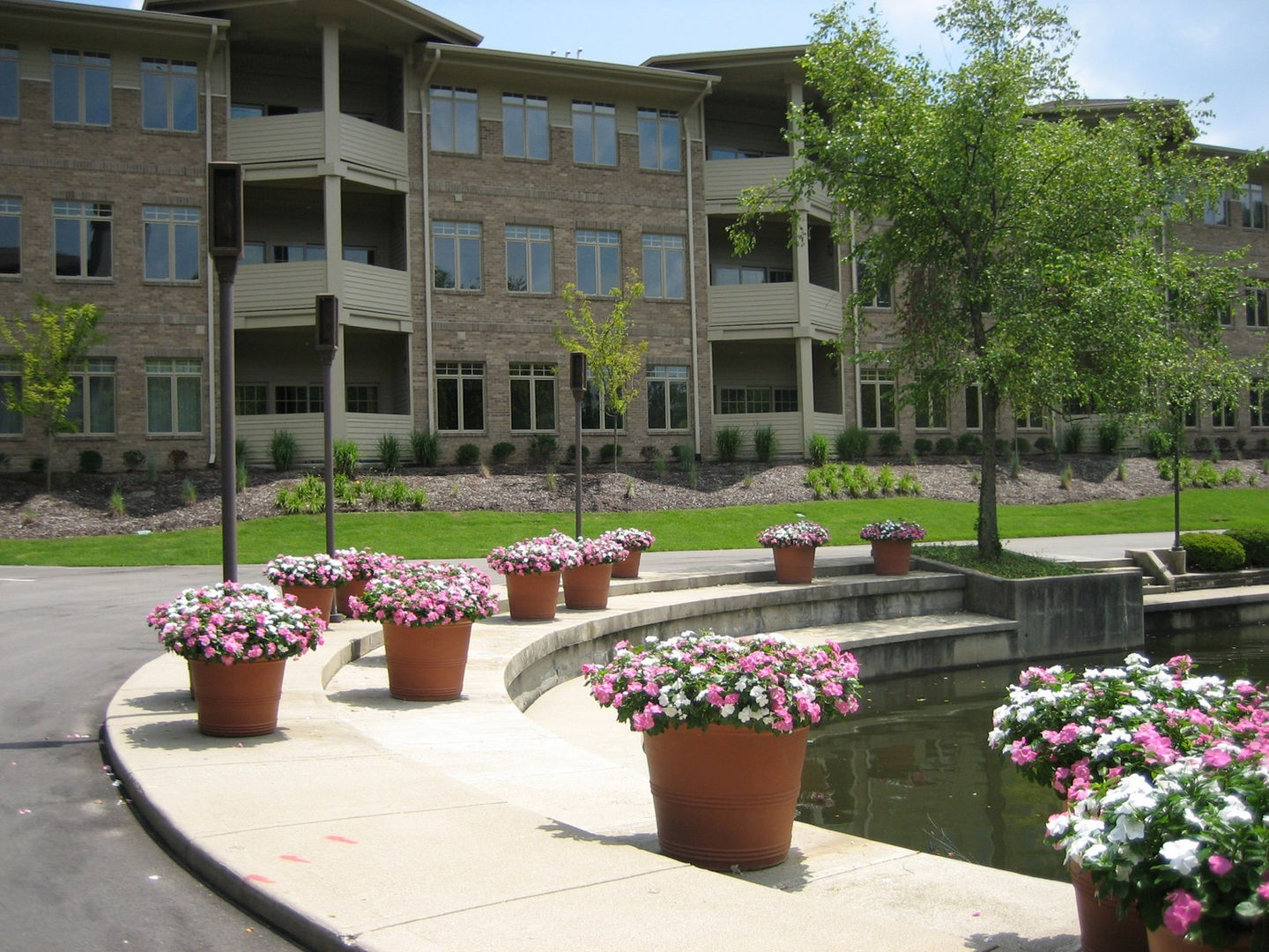 Exterior 2
