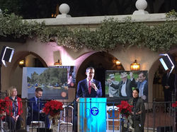 15267605_10211256635401267_5059709861003