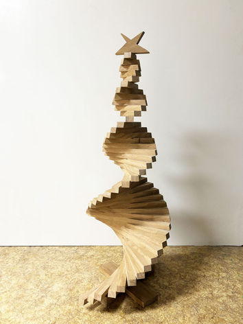 Arbeiten mit Holz in den Workshops von Römer 52