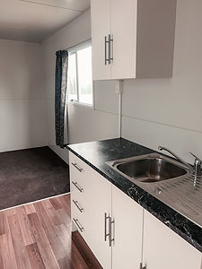 2.4x6m Self contained rental