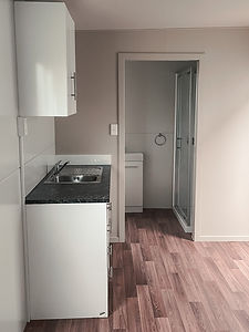 2.4x6m Self contained rental