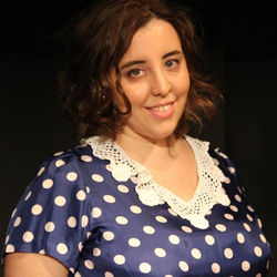 MUY PRONTO EN Obra de Teatro La Abuelita