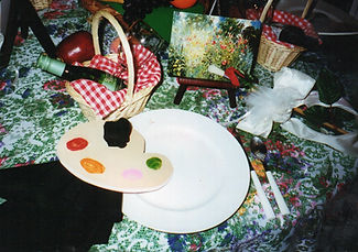 ©RobinKring EM Lamour french Theme Table Close.jpg