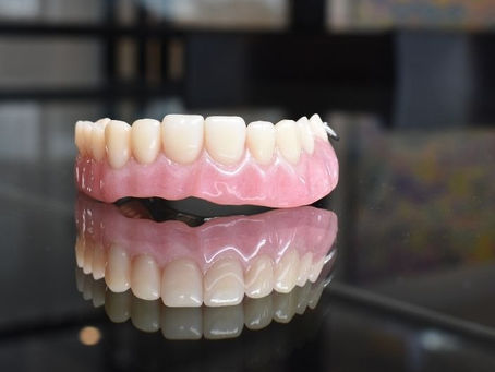 How to Prevent Common Denture Problems and Discomfort