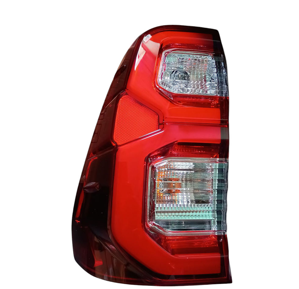 Farol Trasero Izquierdo Toyota Hilux Led 2016 - 2025