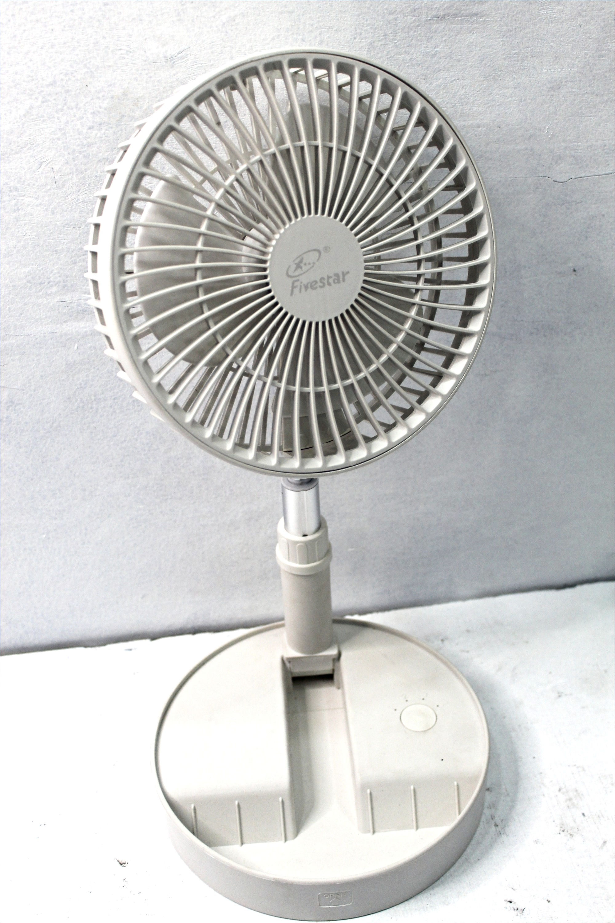 FiveStar Solar Powered Desk Fan