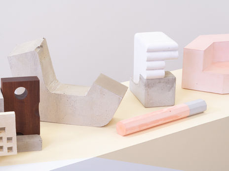 objects lying around