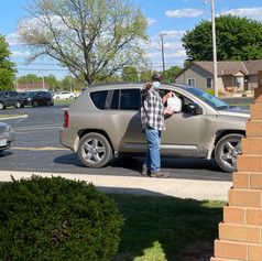 Doug delivers dinners and directs family to other food