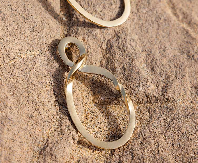 Miniature : BOUCLES D'OREILLES Octopus Doré - Chic Alors Paris