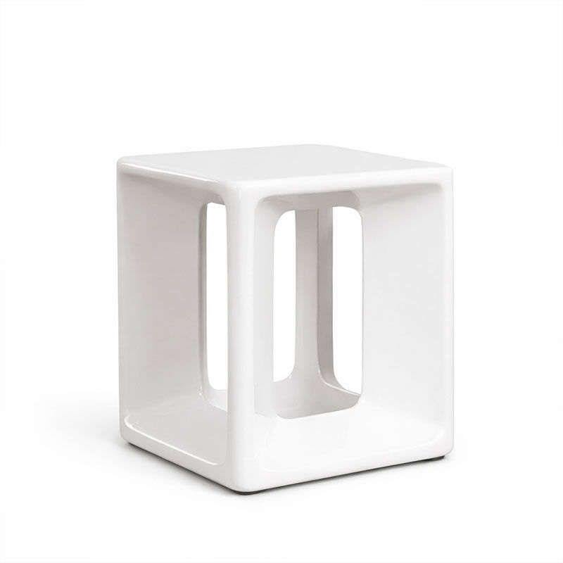 mesa-auxiliar-santo-cemento-blanco-cibica-minimalista