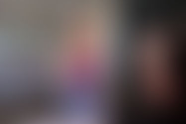 Alena Omargalieva представила сольный клип “Малиновое вино”