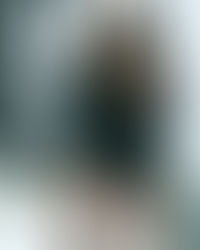 Хейлі Бібер в новій рекламній кампанії DKNY