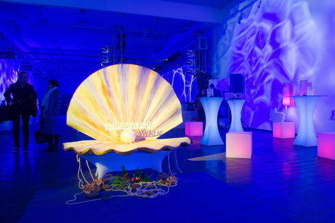 Арт-презентация эко-отеля Hurawalhi Maldives