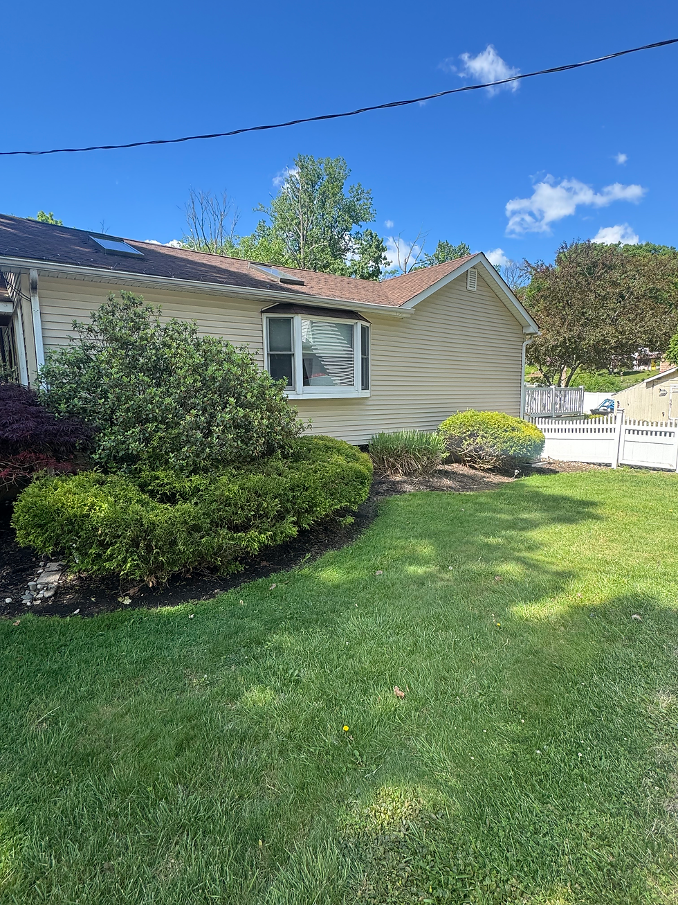 MLM Landscaping and Lawn Care41.HEIC