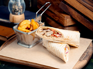 The Art of Perfect Shawarma: What Makes Reetaj’s Technique Stand Out