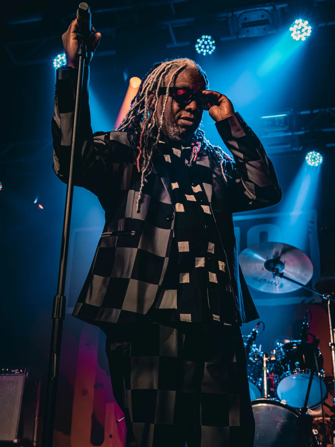 Dia 26/01/2026 a banda Living Color inunda o palco do Bar Opinião em Porto Alegre – RS