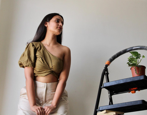 Opaline Bloom Knotting Top