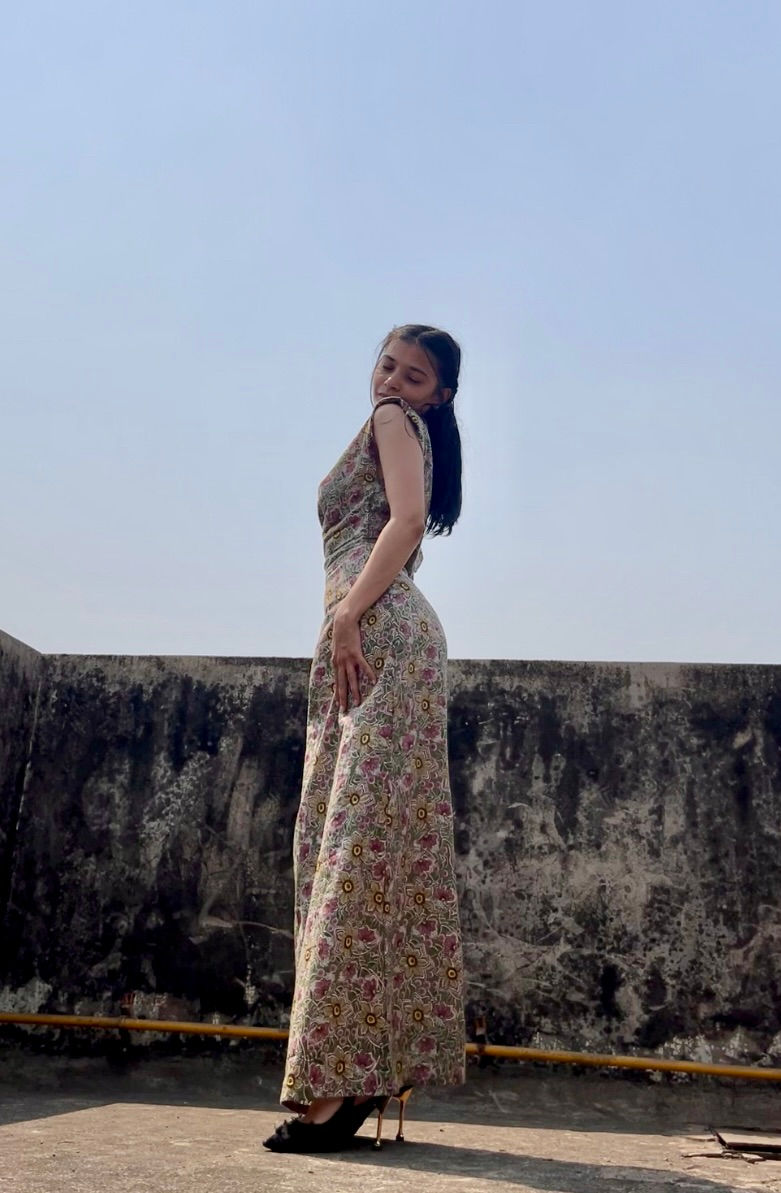 Thumbnail: Earthy escape