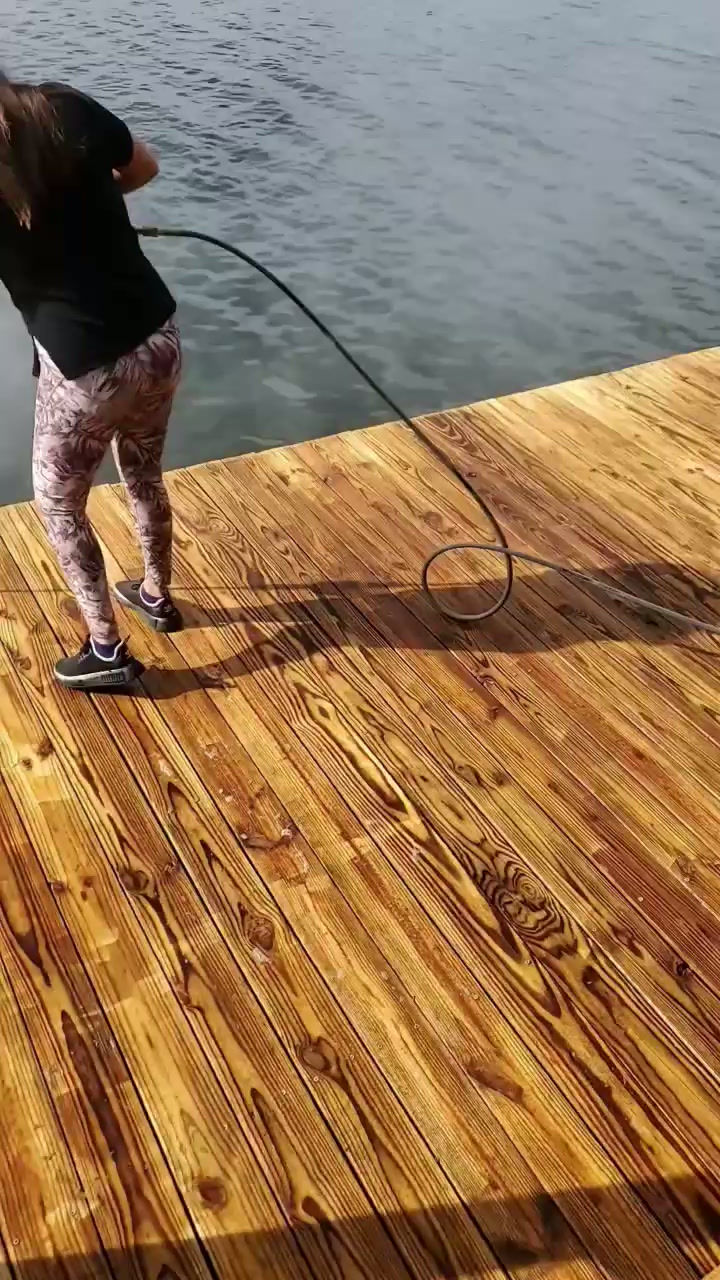 6479639393962624359.mov