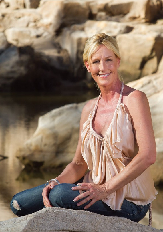 ERIN BROCKOVICH.jpg