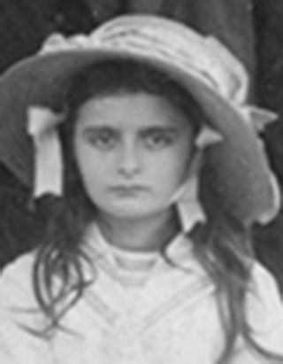 8 - Rolande LESUEUR