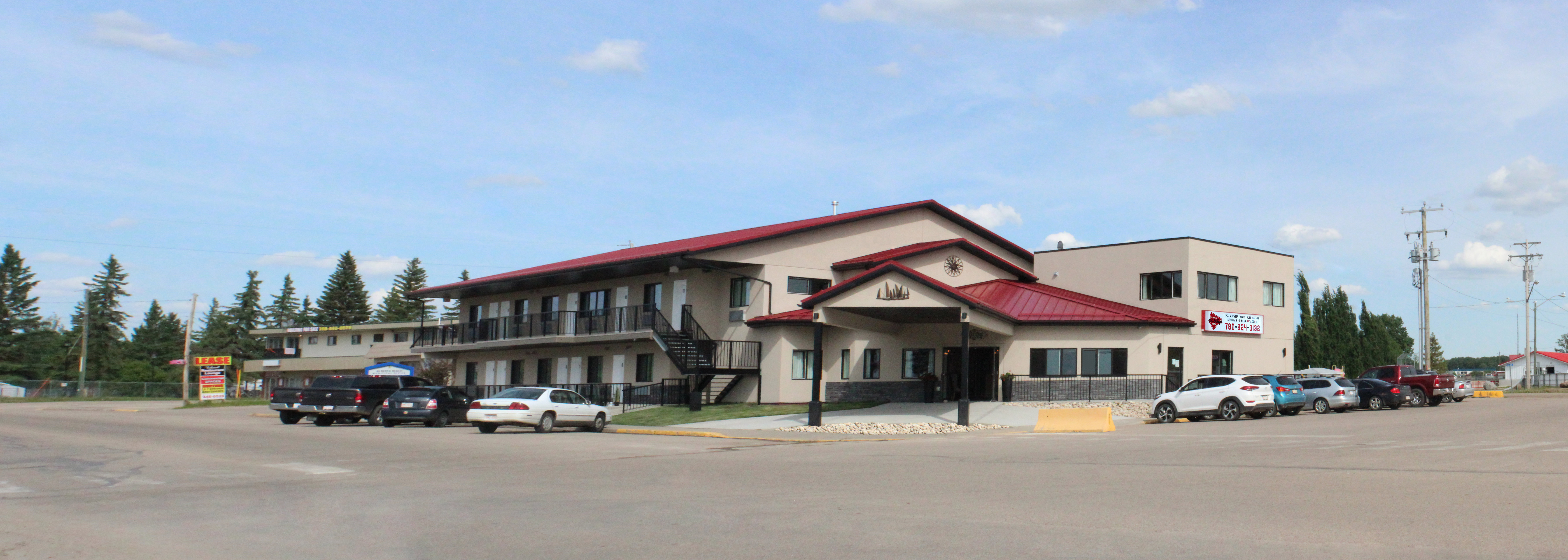 Alberta Beach Inn and Suites