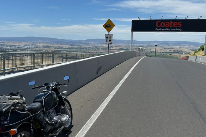 1973 BMW R75/5 at the top of Skyline at Bathurst