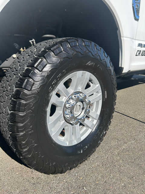 detailing near me, auto detailing, mobile detailing, detailing in whittier, detailing in la mirada, car wash, ceramic coating, Whittier detailing, La Mirada Detailing.