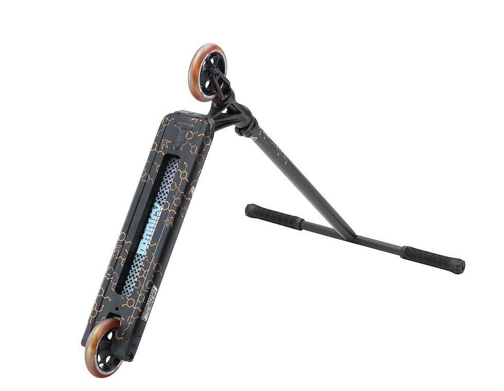 Thumbnail: BLUNT PRODIGY S8 STREET triku skrejritenis, melns/zelta